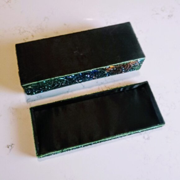 Peacock Rectangular Black Satin Lined Beaded Box - Picture 6 of 6